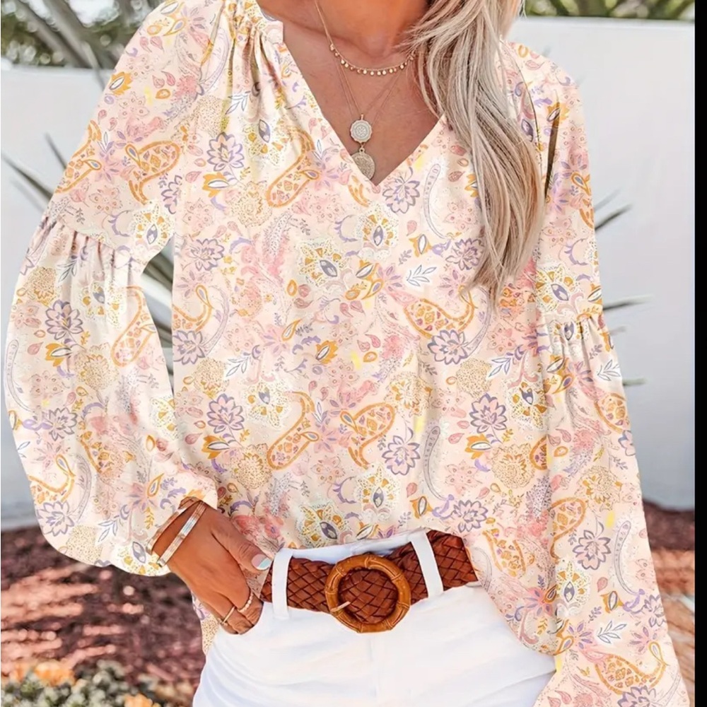 Floral boho V-Neck Blouse - Pink and Cream